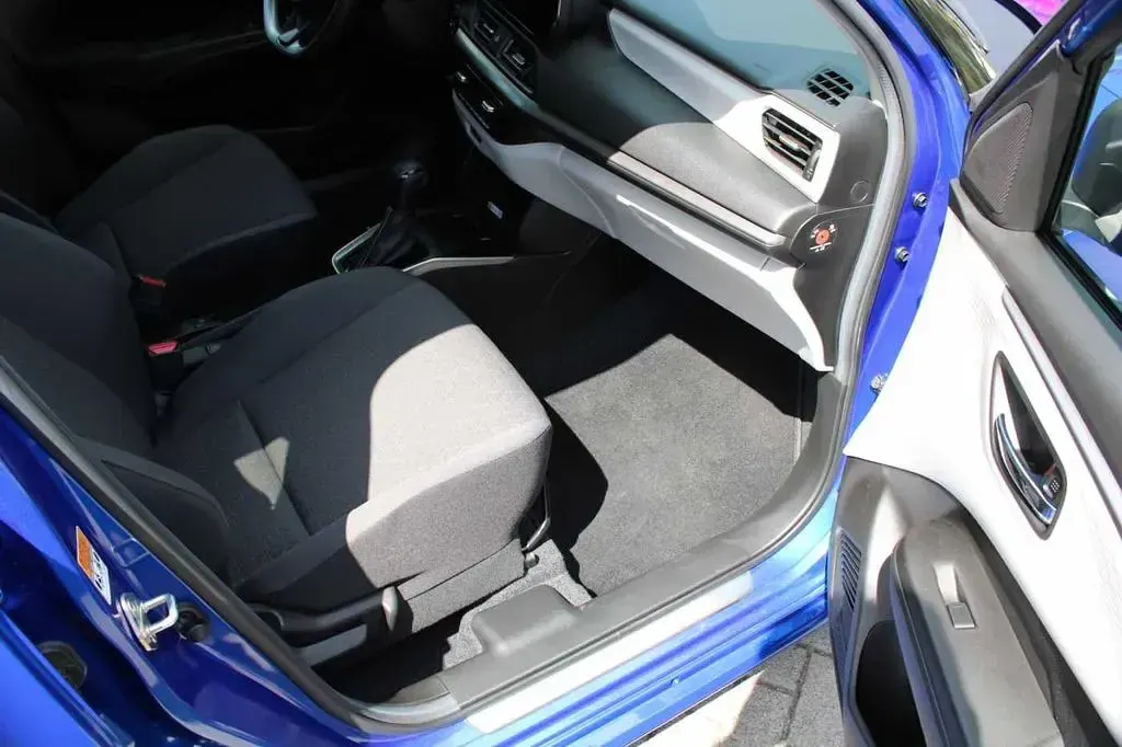 Gebraucht Suzuki Swift Comfort+ 83 PS (61 kW) 2025 Blau Kleinwagen