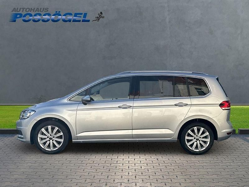 Gebraucht VW Touran Highline 150 PS (110 kW) 2024 Andere Van / Kleinbus