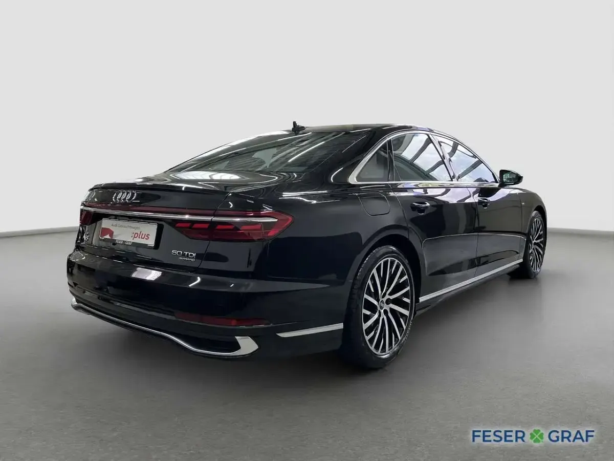 Gebraucht Audi A8 Comfort 286 PS (210 kW) 2023 Brillantschwarz Limousine