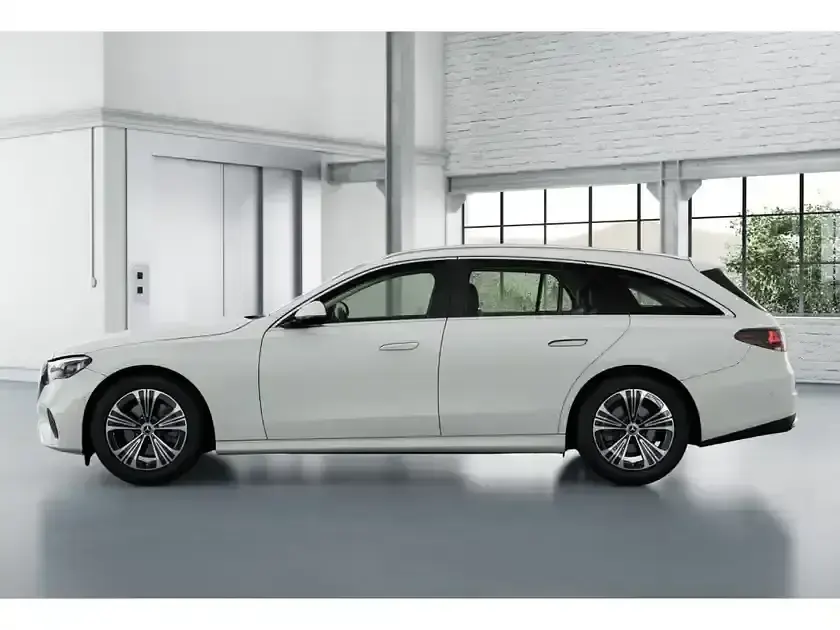 Gebraucht Mercedes E200 Avantgarde 204 PS (150 kW) 2025 Weiß Kombi