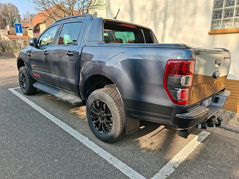 Gebraucht Ford Ranger 213 PS (156 kW) 2022 Grau Pickup