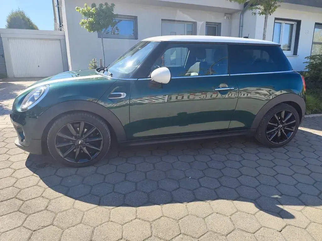 Używany Mini Cooper 136 KM (100 kW) 2018 Zielony Hatchback