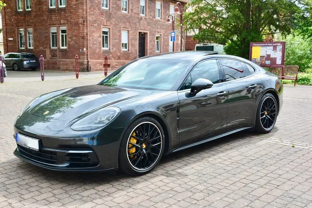Gebraucht Porsche Panamera 421 PS (309 kW) 2019 Grau Kleinwagen