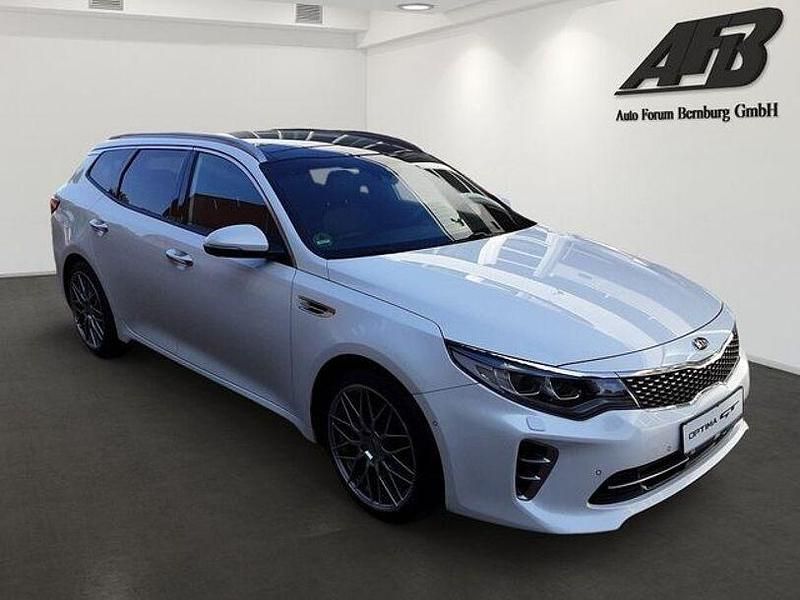 Gebraucht Kia Optima GT 243 PS (178 kW) 2017 Weiß Limousine