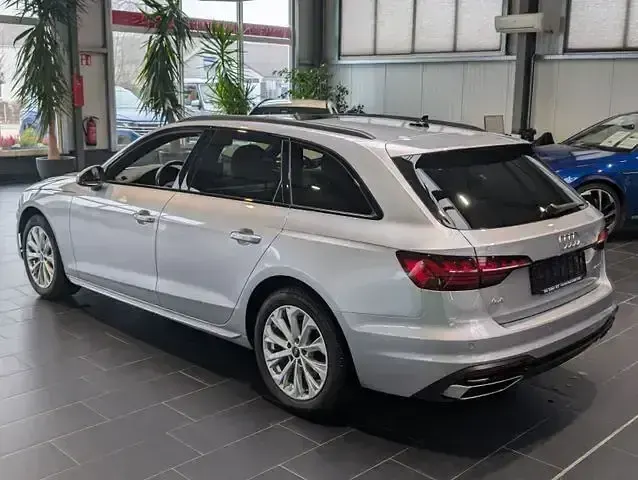 Usata Audi A4 Advanced Plus 204 CV (150 kW) 2021 Argento Station wagon