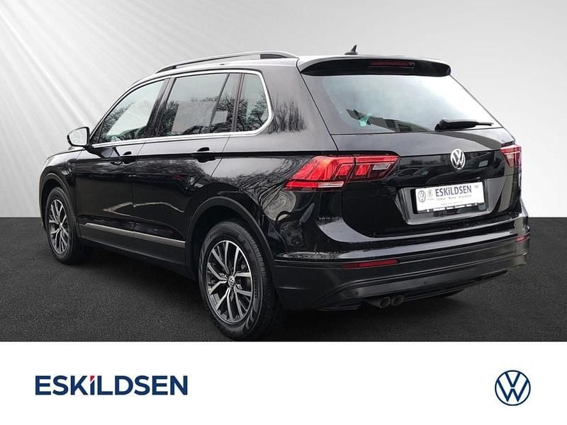 Gebraucht VW Tiguan Comfortline 150 PS (110 kW) 2018 Schwarz SUV