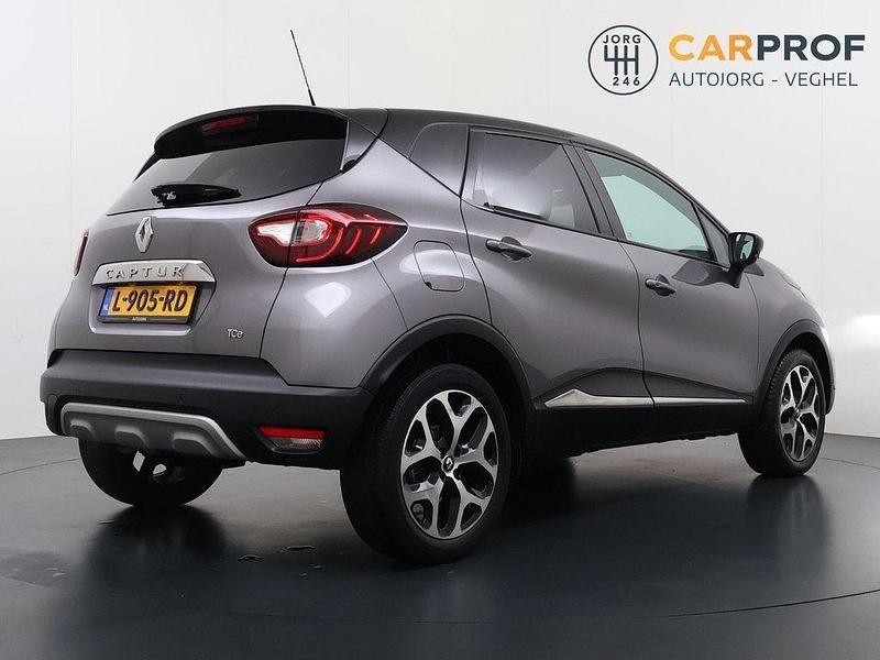 Gebraucht Renault Captur Edition One 120 PS (88 kW) 2017 Grau SUV
