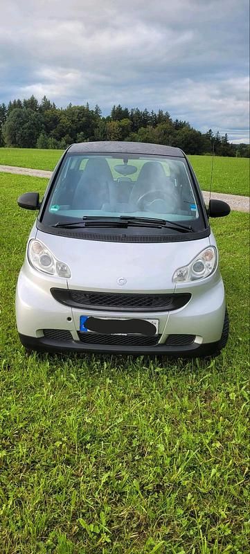Silber Gebraucht 2009 Smart ForTwo Coupé Kleinwagen | 2.875 € (Guter Preis) - Bild 1/4
