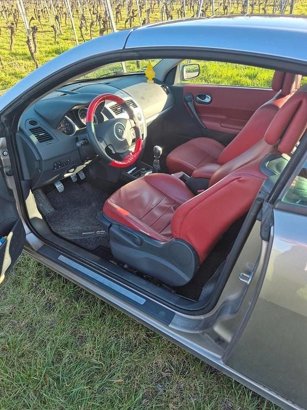 Gebraucht Renault Mégane Coupé 135 PS (99 kW) 2009 Braun Coupé
