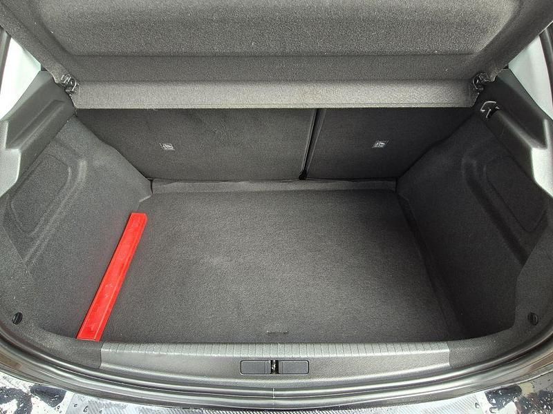 Gebraucht Opel Corsa 101 PS (74 kW) 2022 Schwarz Kleinwagen