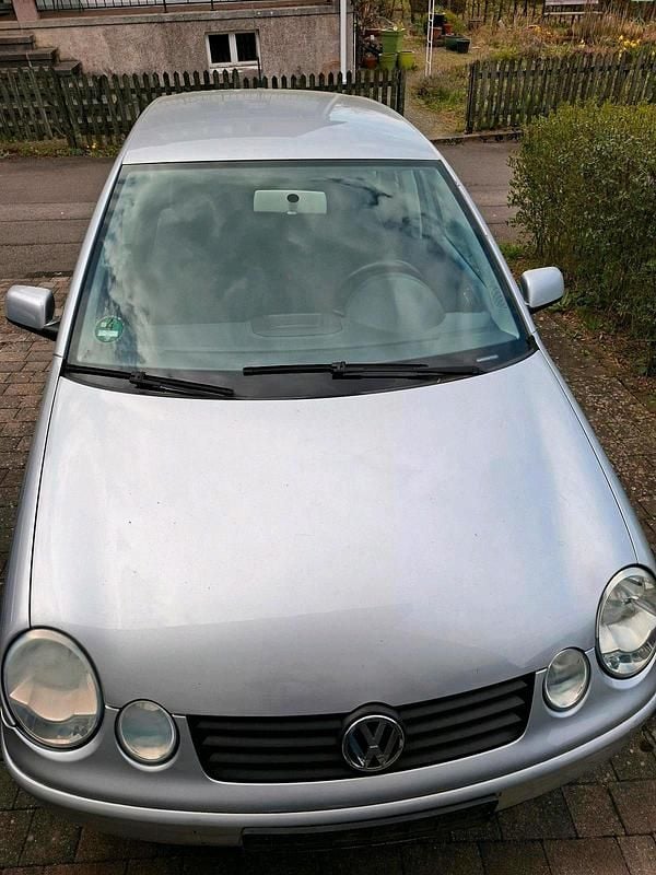 Gebraucht VW Polo 75 PS (55 kW) 2004 Silber Kleinwagen