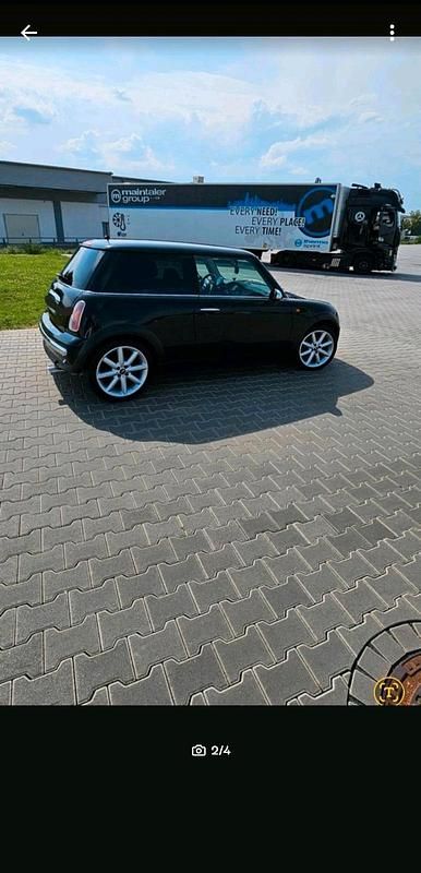 Second-hand Mini ONE 90 CP (66 kW) 2004 Negru Hatchback