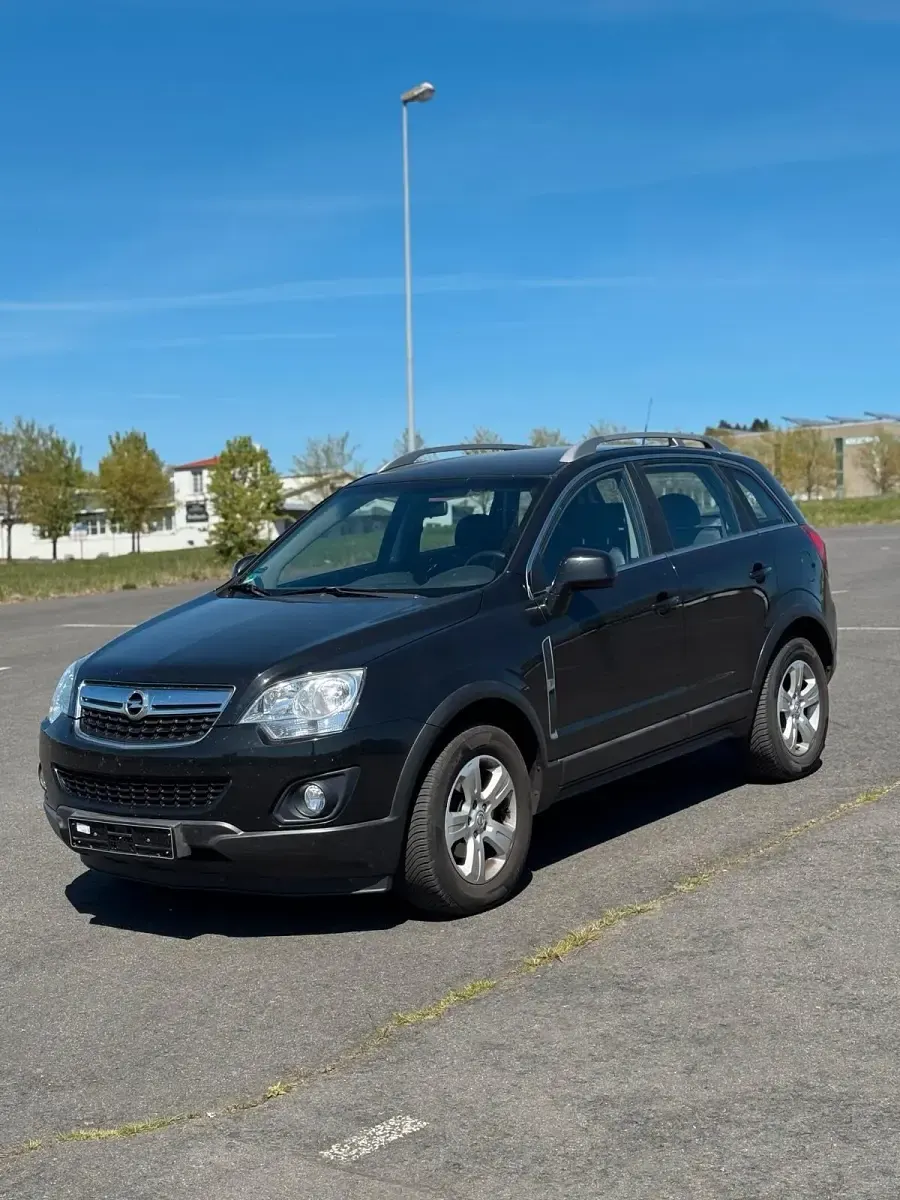Second-hand Opel Antara 163 CP (119 kW) 2015 Negru SUV