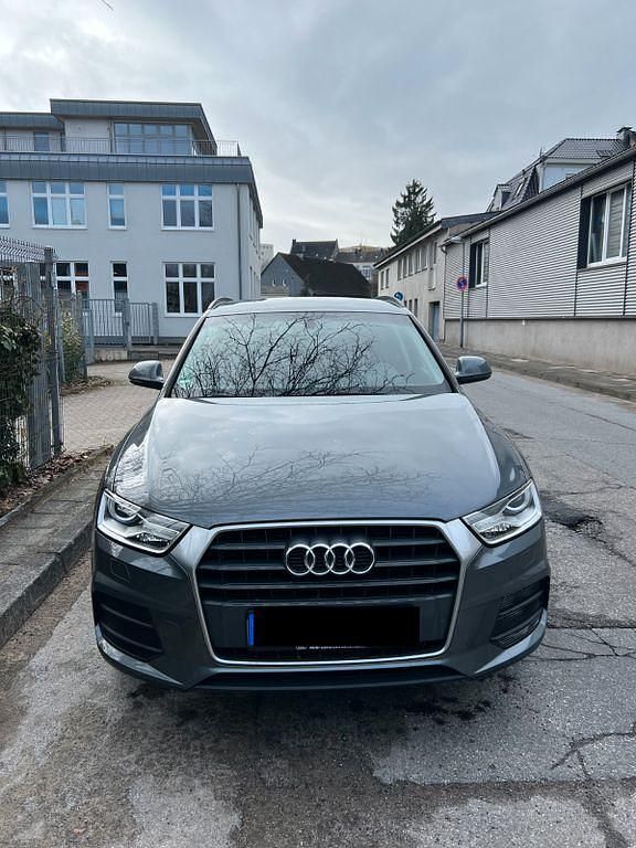 Gebraucht Audi Q3 150 PS (110 kW) 2017 Grau SUV