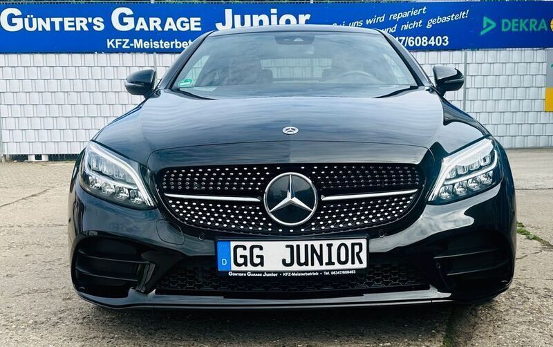 Gebraucht Mercedes C300 AMG 245 PS (180 kW) 2023 Schwarz Coupé