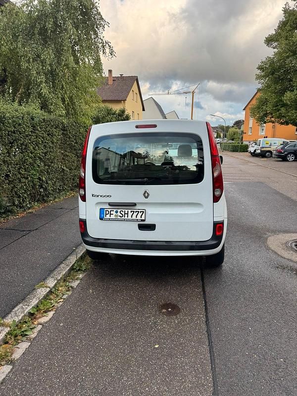Weiß Gebraucht 2009 Renault Kangoo Kombi | 2.850 € (Fairer Preis) - Bild 1/4