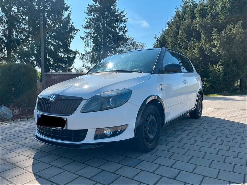 Gebraucht Skoda Fabia Monte Carlo 66 PS (48 kW) 2012 Weiß Kleinwagen