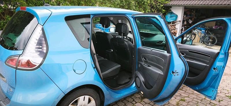 Gebraucht Renault Scénic III 115 PS (84 kW) 2013 Blau Van / Kleinbus