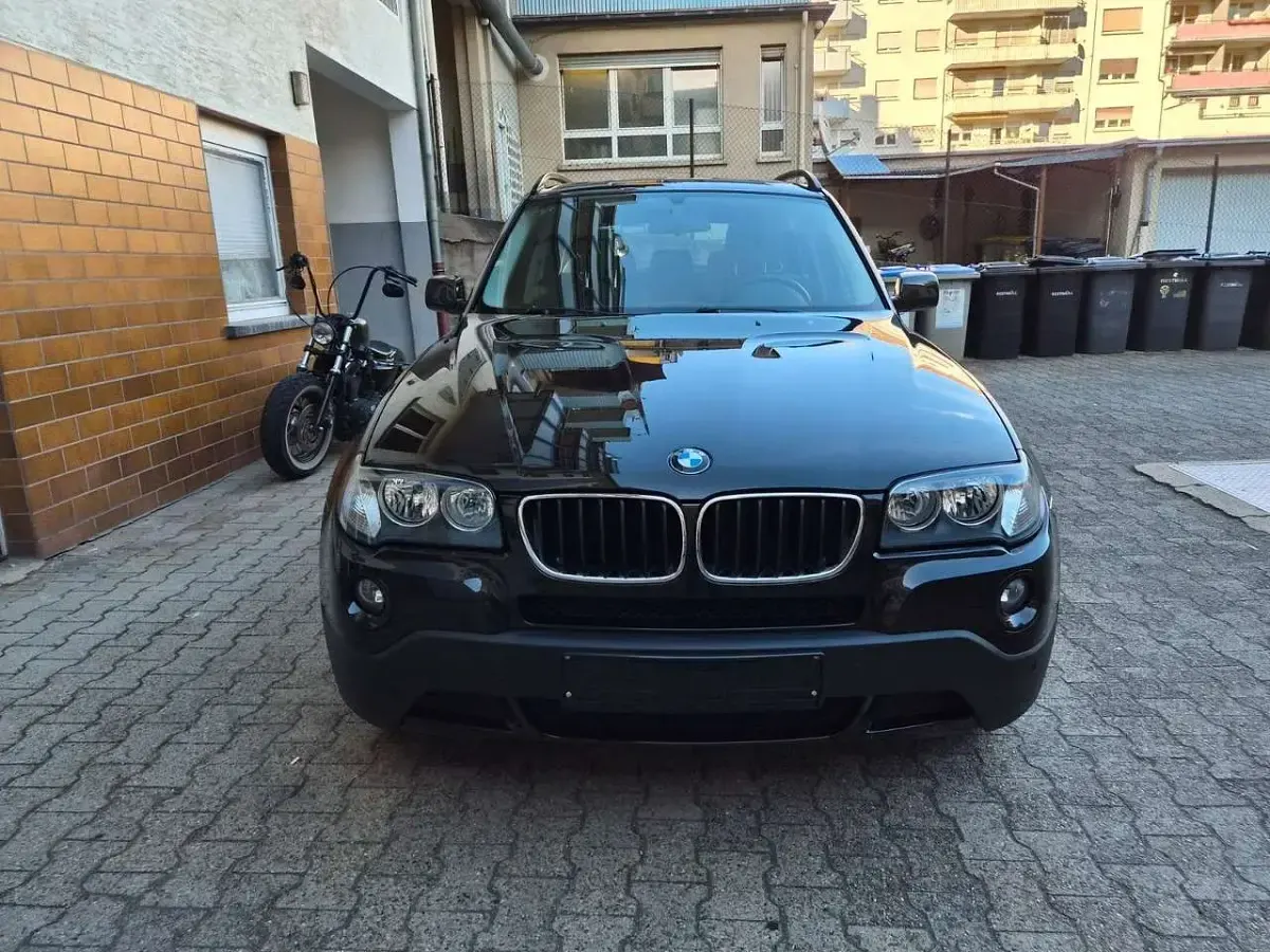 Gebraucht BMW X3 150 PS (110 kW) 2007 Schwarz SUV