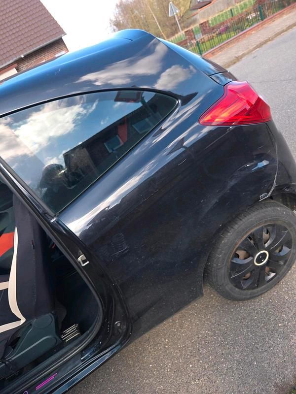 Gebraucht Ford Ka 69 PS (50 kW) 2009 Schwarz Kleinwagen