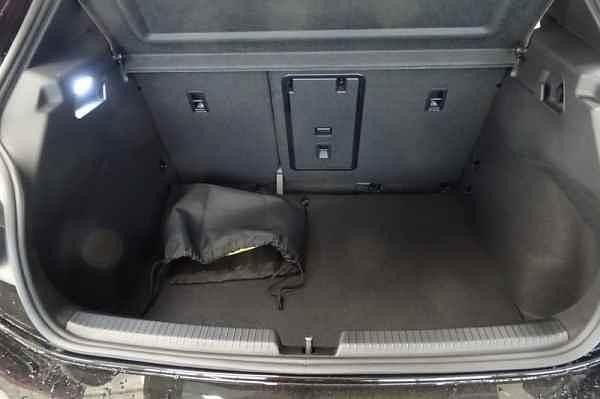 Neu VW ID.3 Pro 169 kW (231 PS) 2025 Schwarz Kleinwagen