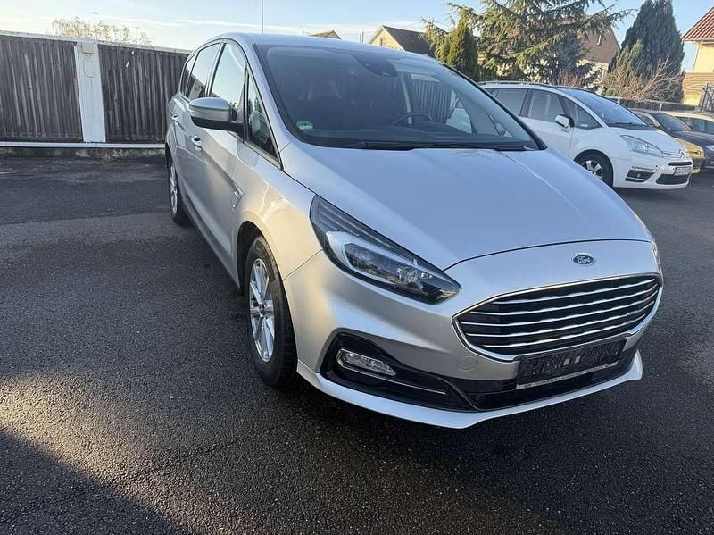 Gebraucht Ford S-MAX Trend 150 PS (110 kW) 2022 Polarsilber metallic Van / Kleinbus