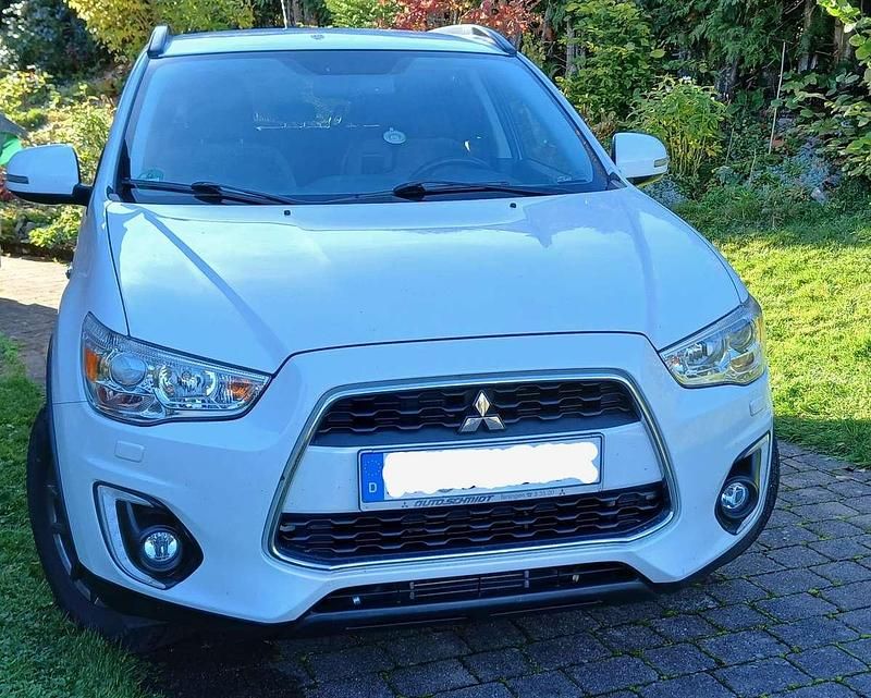 Weiß Gebraucht 2016 Mitsubishi ASX SUV | 16.400 € (Teuer) - Bild 1/4