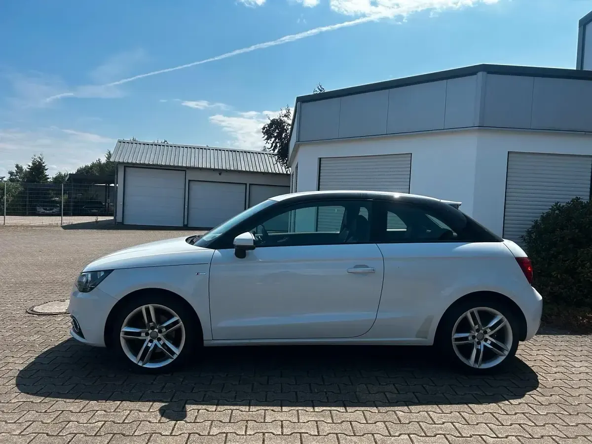 Gebraucht Audi A1 S-Line 123 PS (90 kW) 2014 Weiß Kleinwagen