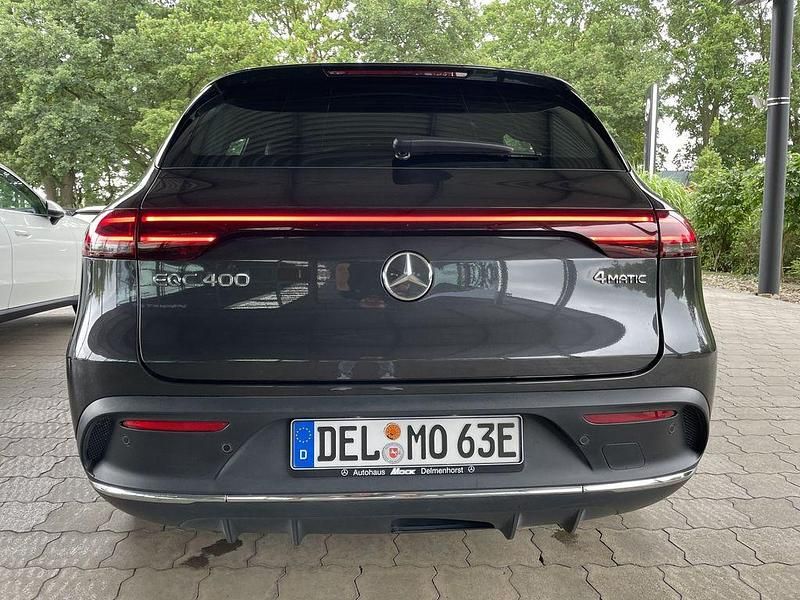 Gebraucht Mercedes EQC400 AMG line 300 kW (408 PS) 2022 Grau SUV
