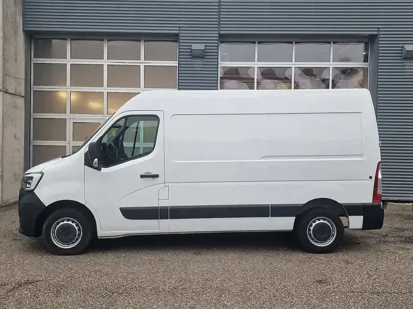Gebraucht Renault Master 135 PS (99 kW) 2022 Mineral weiss Van