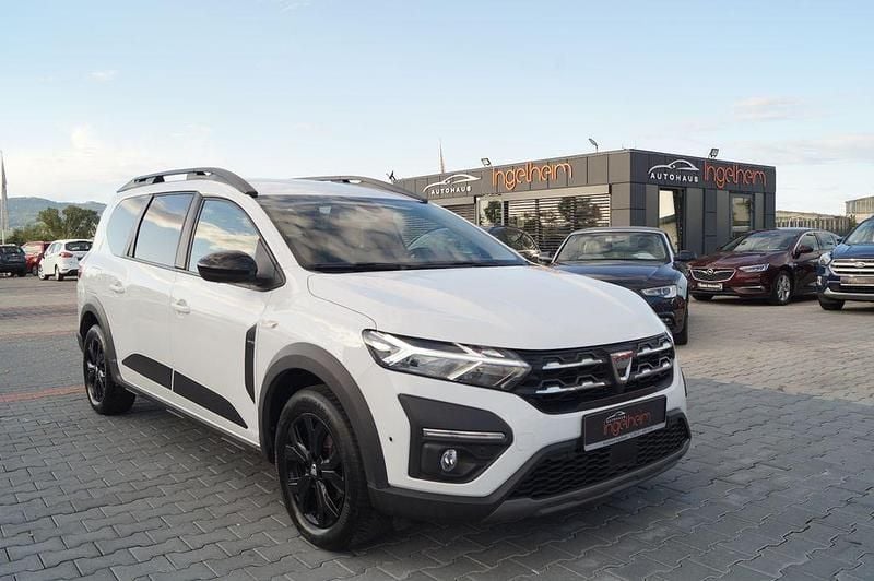 Weiß Gebraucht 2022 Dacia Jogger Extreme SUV | 15.890 € (Fairer Preis) - Bild 1/4