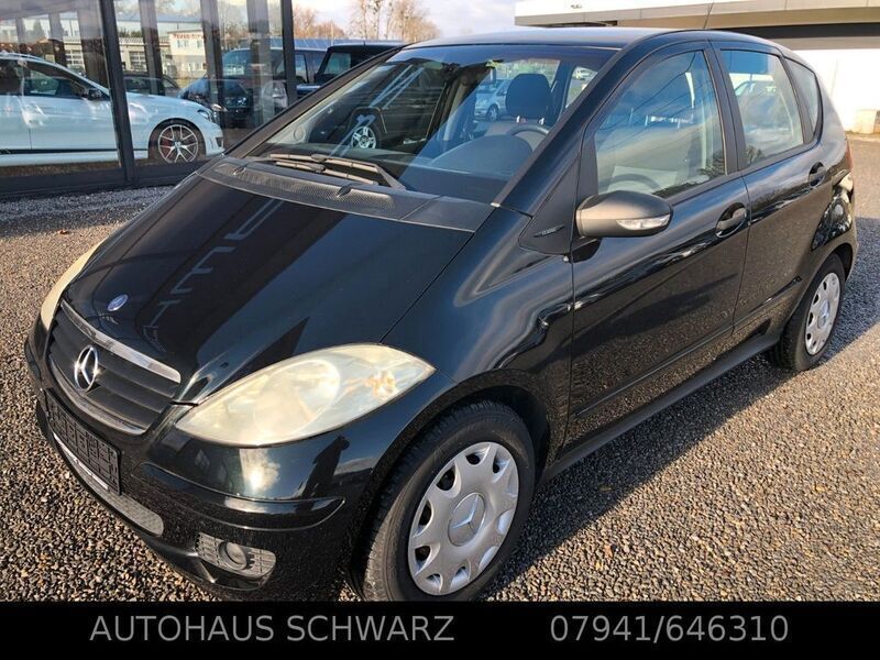 Schwarz Gebraucht 2004 Mercedes A170 Classic Limousine | 5.650 € - Bild 1/4