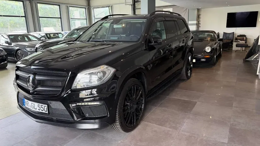 Gebraucht Mercedes GL500 435 PS (319 kW) 2013 Obsidianschwarz SUV