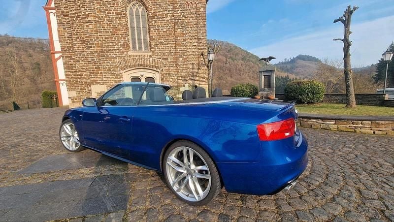 Gebraucht Audi A5 Cabriolet S-Line 218 PS (160 kW) 2016 Blau Cabrio