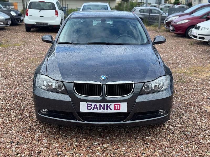 Gebraucht BMW 320 150 PS (110 kW) 2006 Sparkling graphite Kombi