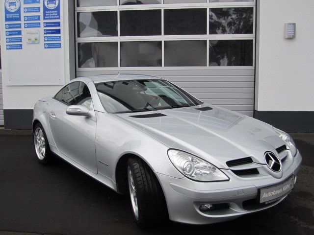 Gebraucht Mercedes SLK200 163 PS (119 kW) 2004 Silber metallic Cabrio