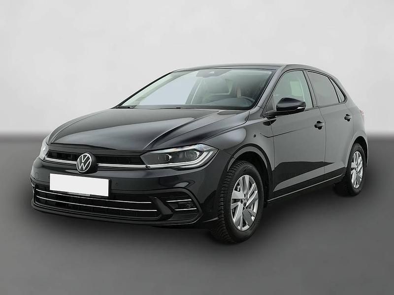 Gebraucht VW Polo Style 95 PS (69 kW) 2024 Schwarz Limousine