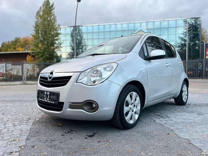 Stahlsilber/steel silver Gebraucht 2010 Opel Agila Edition Kleinwagen | 3.500 € (Guter Preis) - Bild 1/4