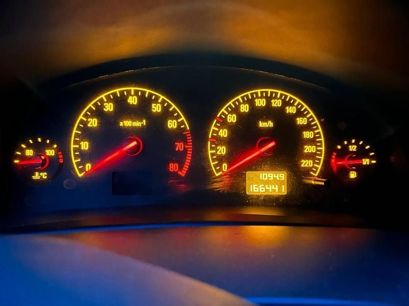 Gebraucht Opel Vectra 147 PS (108 kW) 2002 Grün Limousine