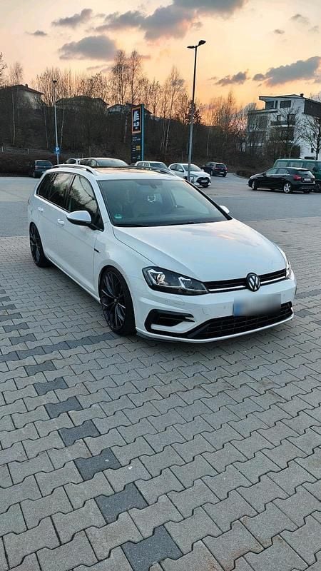 Gebraucht VW Golf VII 110 PS (80 kW) 2014 Weiß Kombi