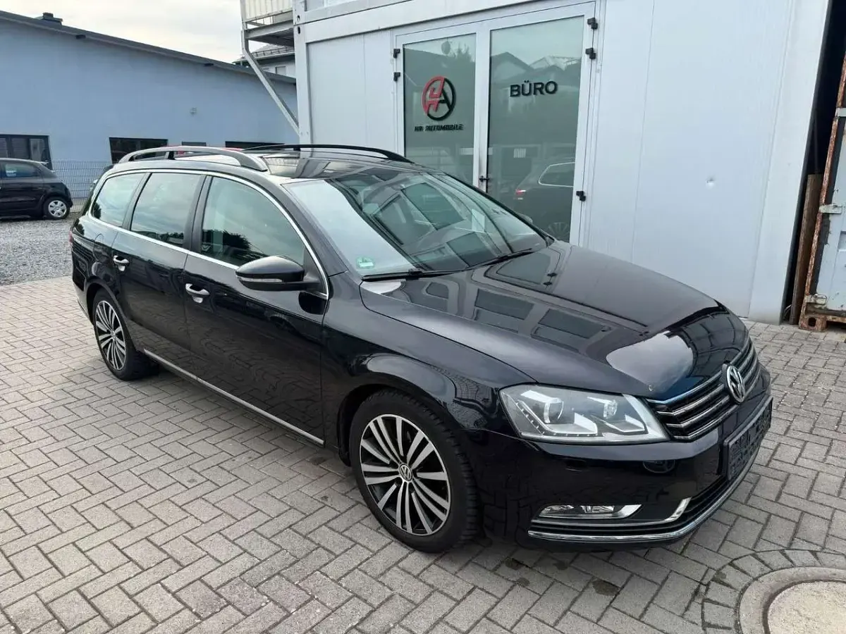 Gebraucht VW Passat Comfortline 122 PS (89 kW) 2011 Schwarz Kombi