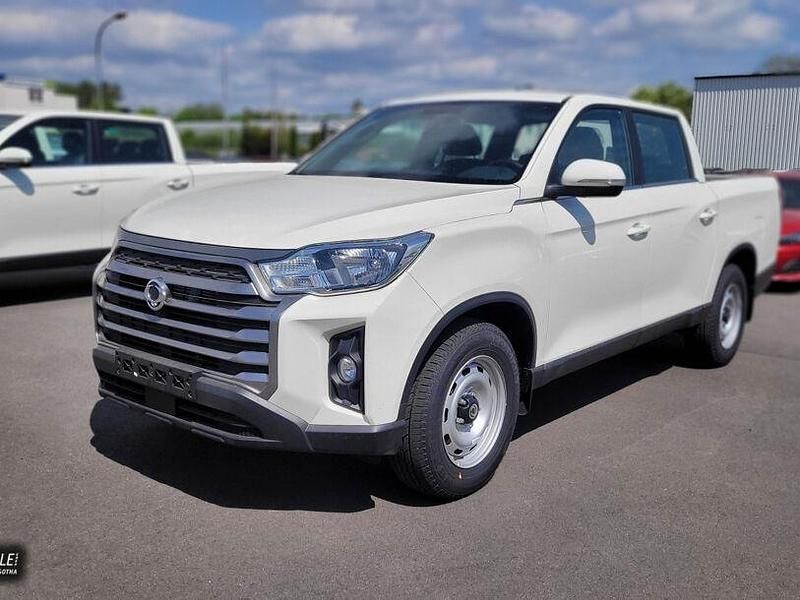 Weiß Gebraucht 2022 Ssangyong Musso SUV | 30.990 € - Bild 1/4