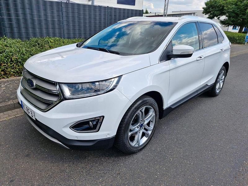 Weiß Gebraucht 2016 Ford Edge Titanium SUV | 12.200 € (Fairer Preis) - Bild 1/4