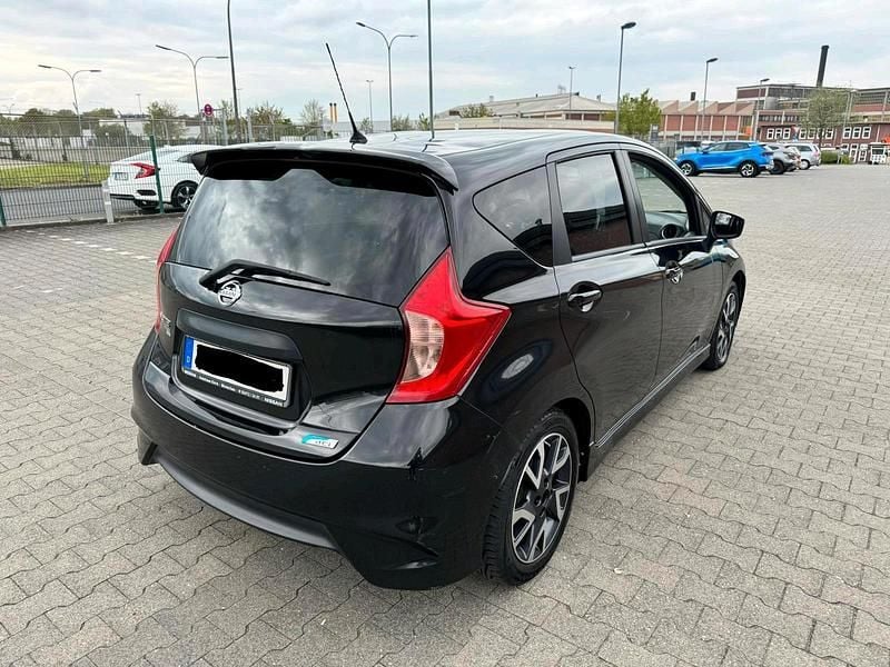 Gebraucht Nissan Note Tekna 90 PS (66 kW) 2015 Schwarz Kleinwagen