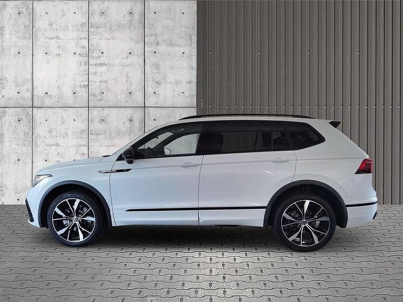 Gebraucht VW Tiguan Allspace R-line 193 PS (141 kW) 2025 Weiß SUV