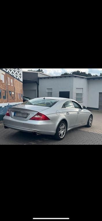 Gebraucht Mercedes CLS350 272 PS (200 kW) 2004 Silber Limousine