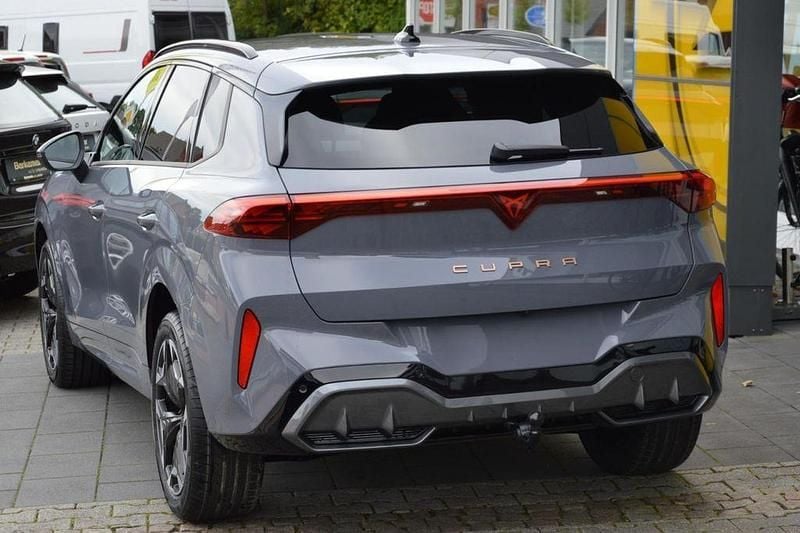 Neu Cupra Terramar VZ 265 PS (194 kW) 2025 Graphene grau exclusive SUV