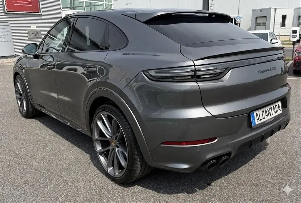 Gebraucht Porsche Cayenne Coupe GTS 460 PS (338 kW) 2021 Grau Coupé