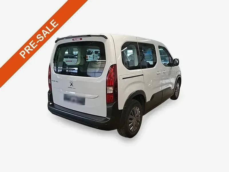 Gebraucht Peugeot e-Rifter Access 100 kW (136 PS) 2023 Weiß Van / Kleinbus
