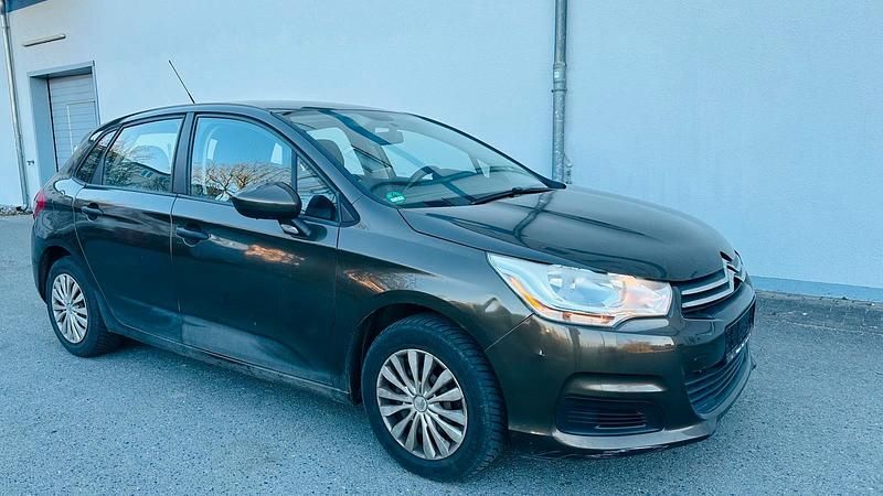 Second-hand Citroën C4 95 CP (69 kW) 2014 Maro Berlinǎ